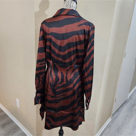 House of Harlow 1960 x Revolve 60s 70s vibes satin zebra dress size medium new!! - Picture 2 of 7